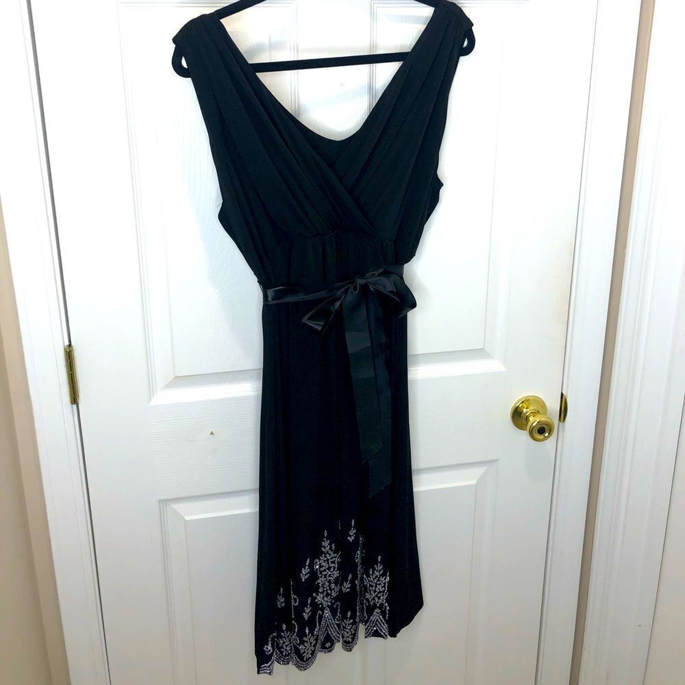 NWT HB by Harve Benard black beaded sleeveless midi dress, size 16W